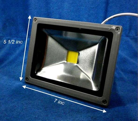 LED Flood Light 20W แสงอาทิตย์
