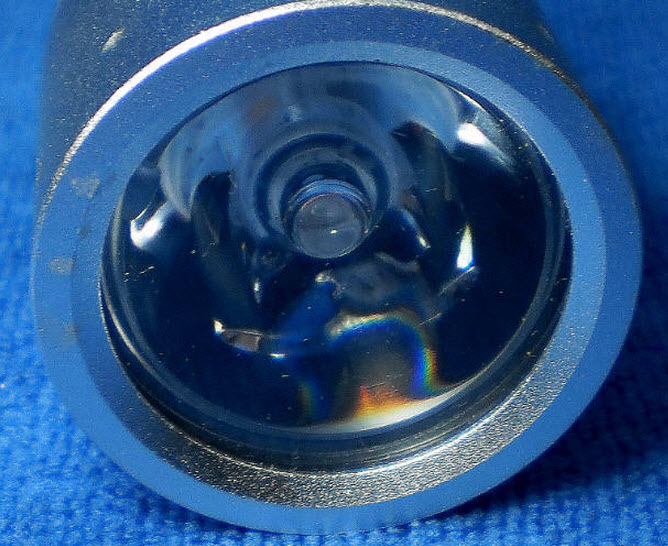 ไฟฉายสำหรับนักดำน้ำ หลอด CREE Q5 ถ่าน AA อัลคาไลน์