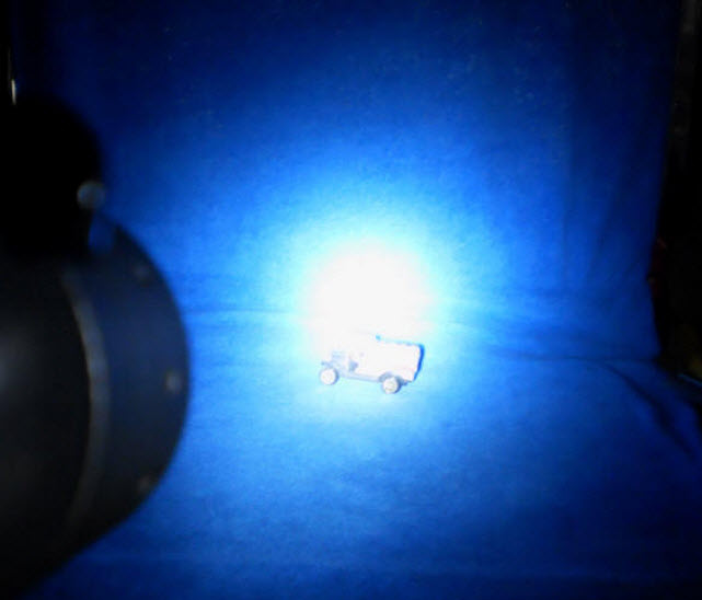 ไฟฉายสำหรับนักดำน้ำ หลอด CREE Q5 ถ่าน AA อัลคาไลน์