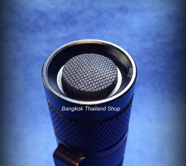 *ไฟฉายแรงสูง UltraFire JY-8892 MAX-904 80,000W 5,400,000Lumens ราคา 450 บาท