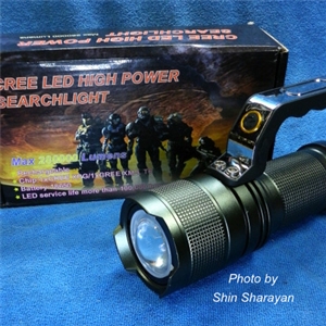 ไฟฉายแรงสูง แบบหูหิ้ว กระบอกอัลลอย เลนส์หน้าซูม 280000 Lumens