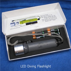 ไฟฉายสำหรับนักดำน้ำ หลอด CREE Q5 ถ่าน AA อัลคาไลน์