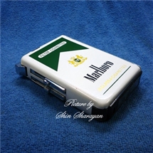 *กล่องบุหรี่พร้อมไฟแช็ค แบบ ไฮเท็ค Marlboro Green 150 บาท