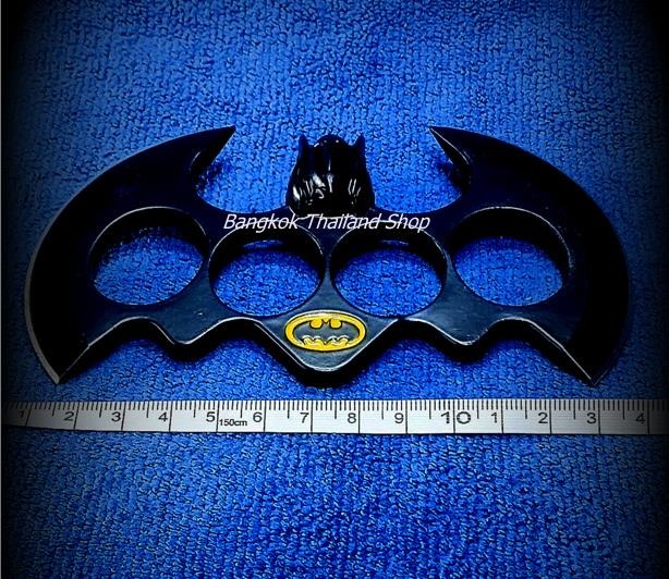 *สนับมือแบบมีด 2 คม BATMAN รุ่นงานสวย ปราณีต ราคา 200 บาท เหลืออันสุดท้าย