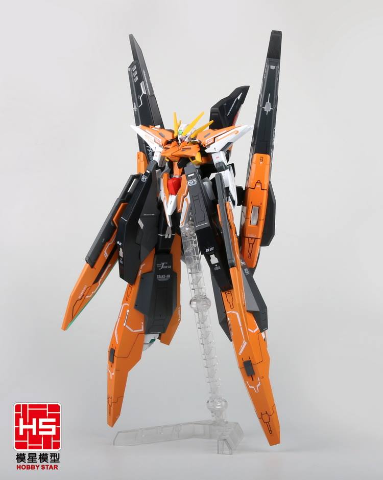 HG Harute gundam + GN Boosters