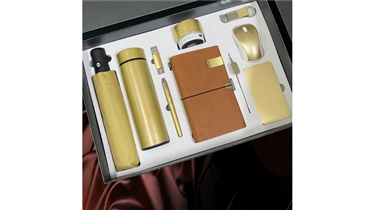 ดูแลลูกค้าทุกย่างก้าว ด้วยของขวัญที่ครบครัน