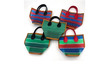 เป็นเจ้าของสีสันที่ไม่ซ้ำใคร เฉลิมฉลองความหลากหลายในตัวคุณ