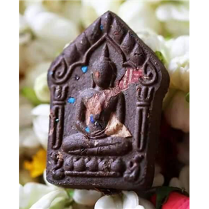 พระขุนแผนพรายเจ้าสัว เจ้าสัวโภคทรัพย์ ผสมมวลสารจากลูกอมสาวพรหมจรรย์เสนาสนะวัตรป่าเจ้าสัว วัดยานนาวา กทม