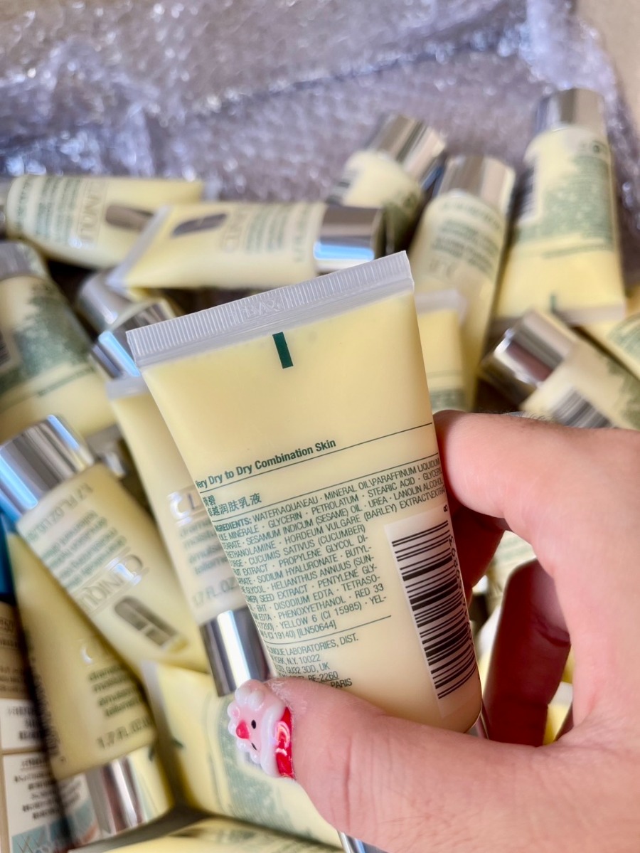 Clinique Dramatically Different Moisturizing Lotion+ 50ml.