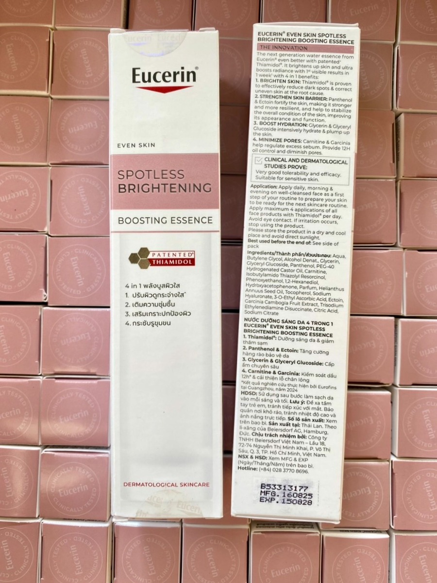 แพ็คเกจใหม่ - น้ำตบ Eucerin Spotless Brightening Boosting Essence 100ml.