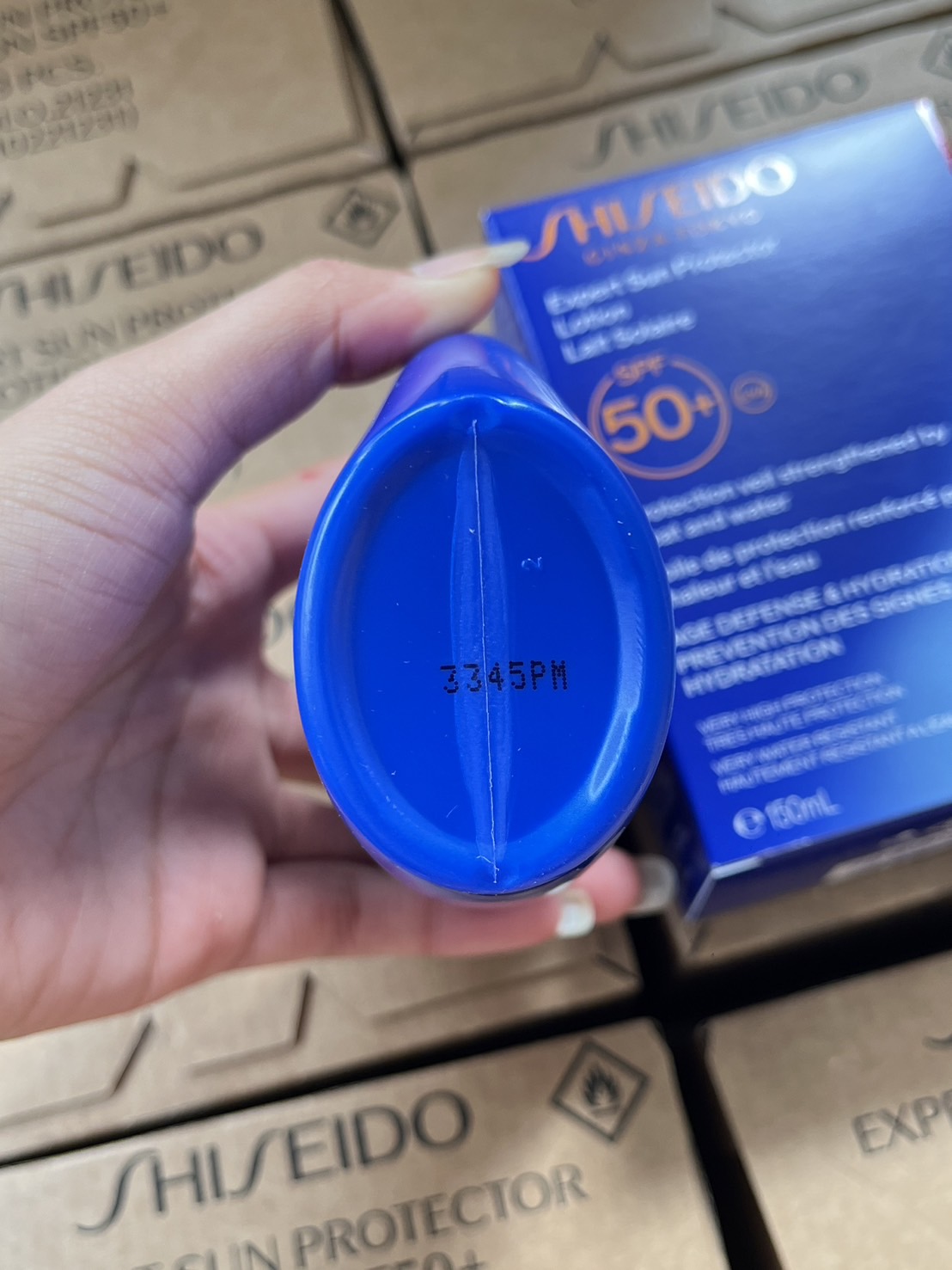 Shiseido Expert Sun Protector Face and Body Lotion SPF30 150ml.