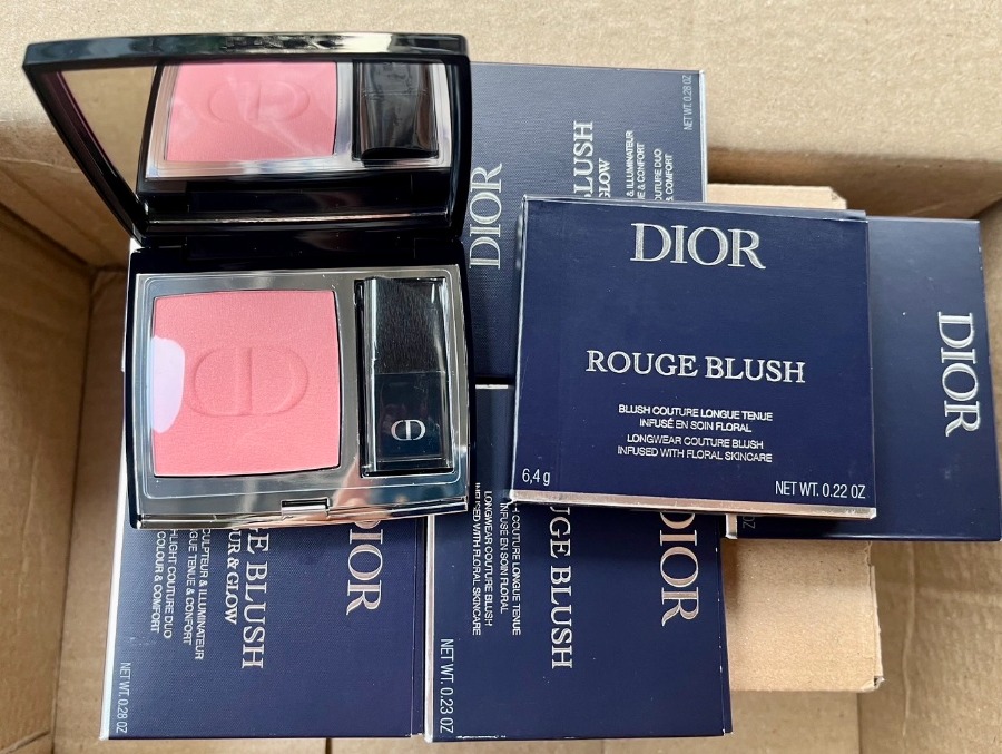 ป้าย/King Dior Forever Rouge Blush 6.7g #343 Panareaa - Satin (เคาเตอร์ 2,200฿)