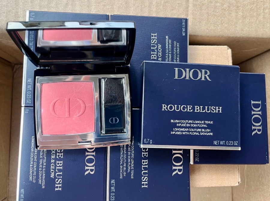 ป้าย/King Dior Forever Rouge Blush 6.7g #625 Mitzah - Shimmer (เคาเตอร์ 2,200฿)