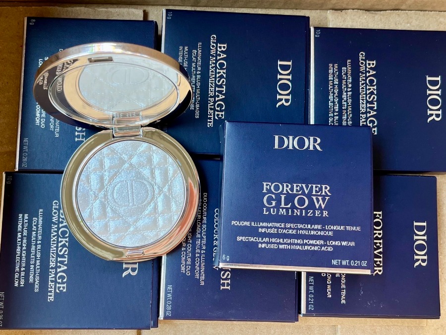 ป้าย/King Dior Forever Glow Luminizer 6g. #06 Opal Sequin (เคาเตอร์ 2,550฿)