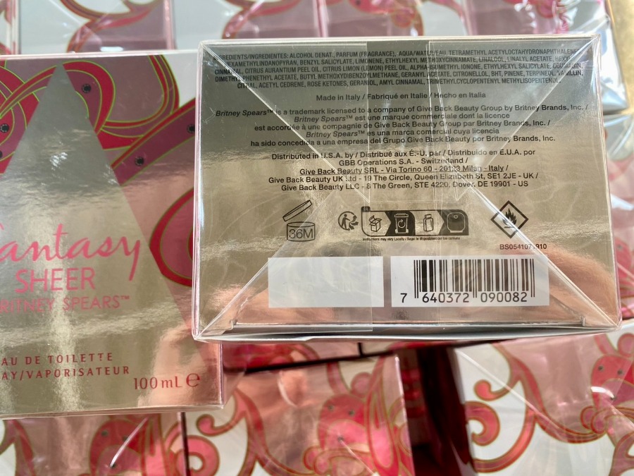 ใหม่ * Britney Spears Fantasy Sheer EDT 100ml. (เคาเตอร์ 3,600฿)