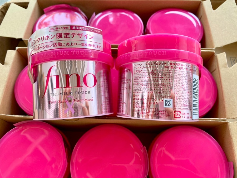 แพ็คเกจ Limited Edition in Japan Shiseido Fino Premium Touch 230g.