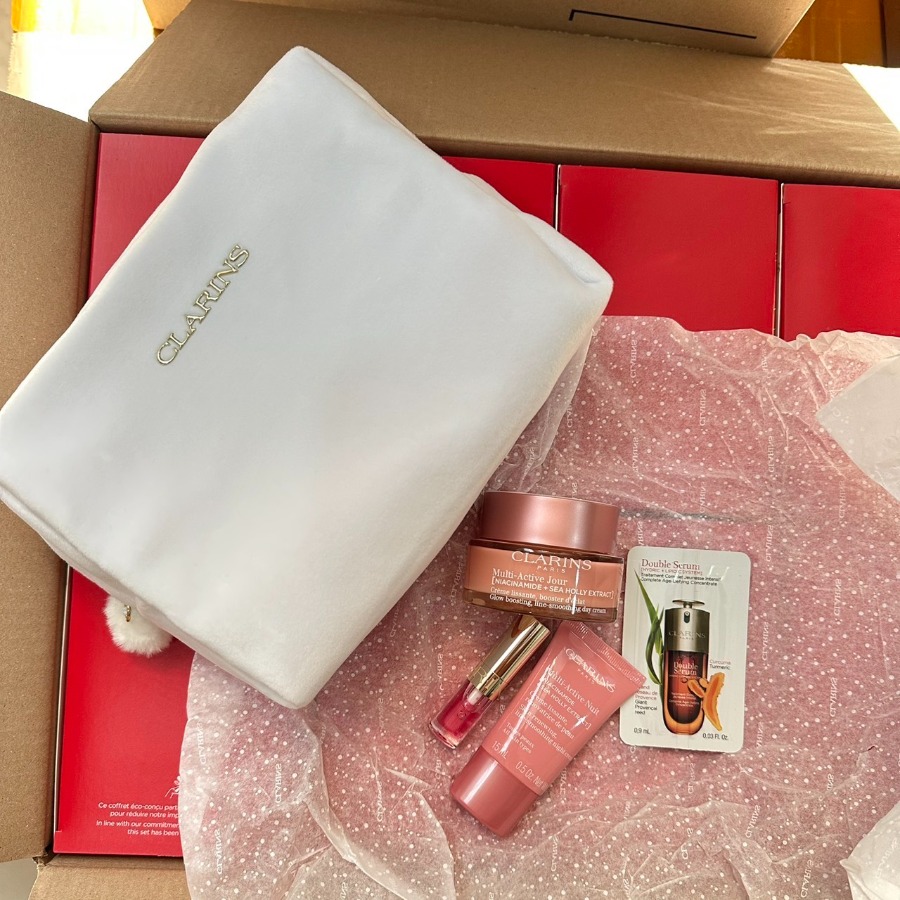 เซตชมพู Clarins Multi-Active Collection Gift Set