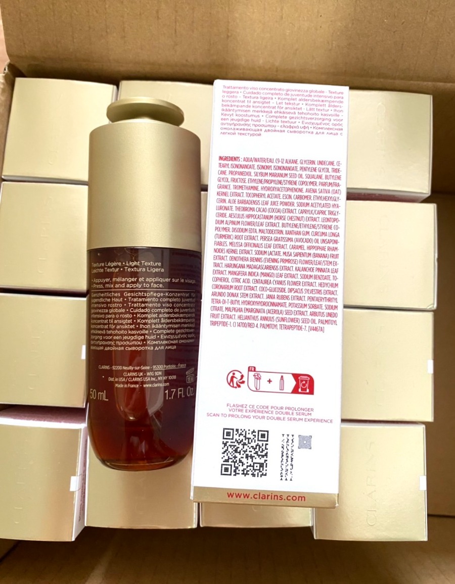 Clarins Double Serum Light Texture Firming + Smoothing Anti-Aging Concentrate ขนาด 50ml.