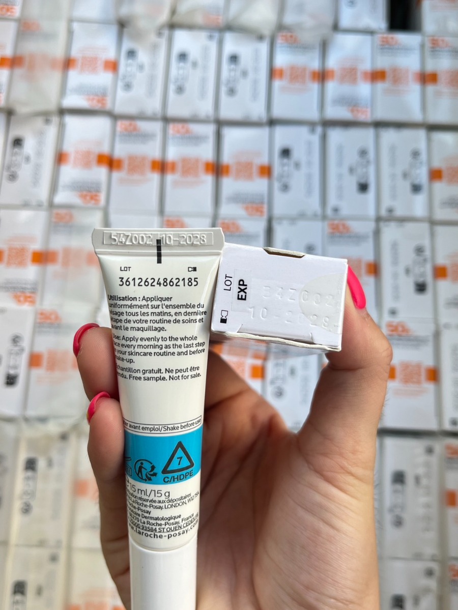 ขนาดทดลอง - กันแดดเซรั่ม La Roche‑Posay Anthelios UV Air Serum Sunscreen SPF50+ 15ml.
