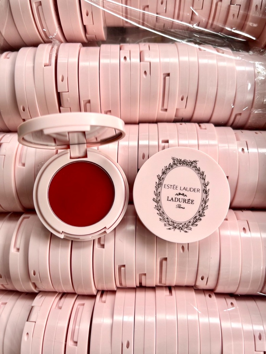 ตลับชมพู Estee Lauder Pure Color Revitalizing Crystal Balm ขนาดทดลอง 1.6g. #004 Caring Crystal