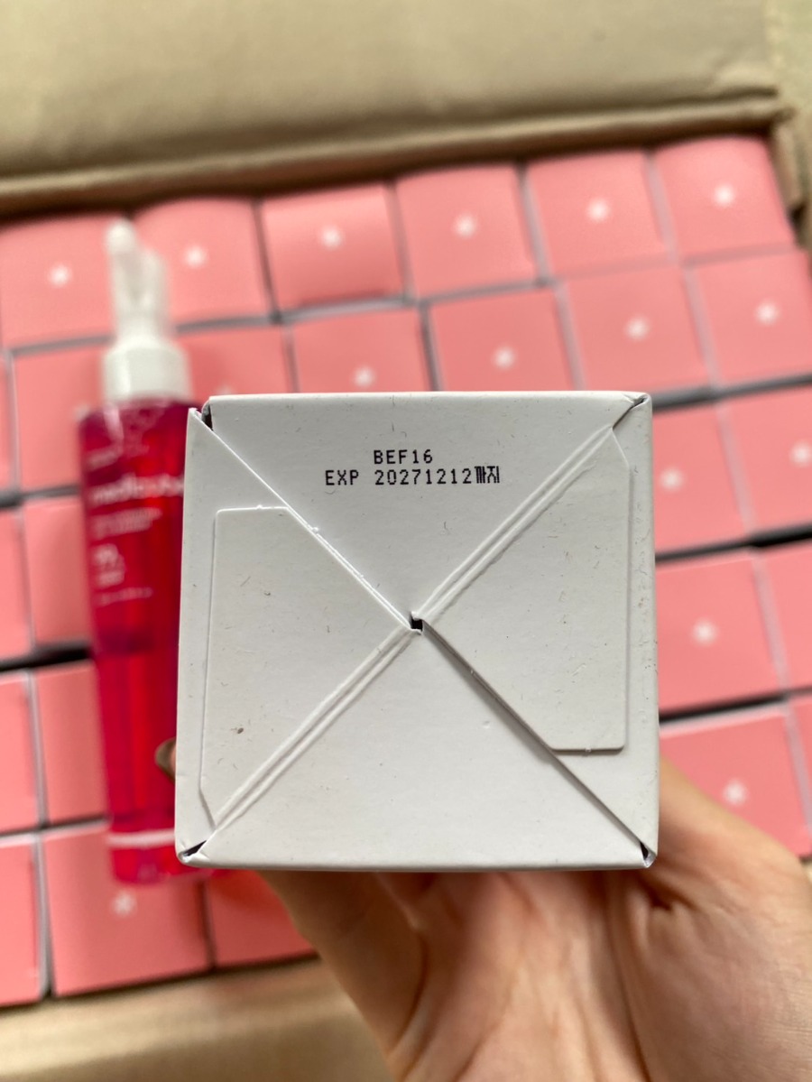 Medicube PDRN Hydrating Gel Cleanser 200ml.