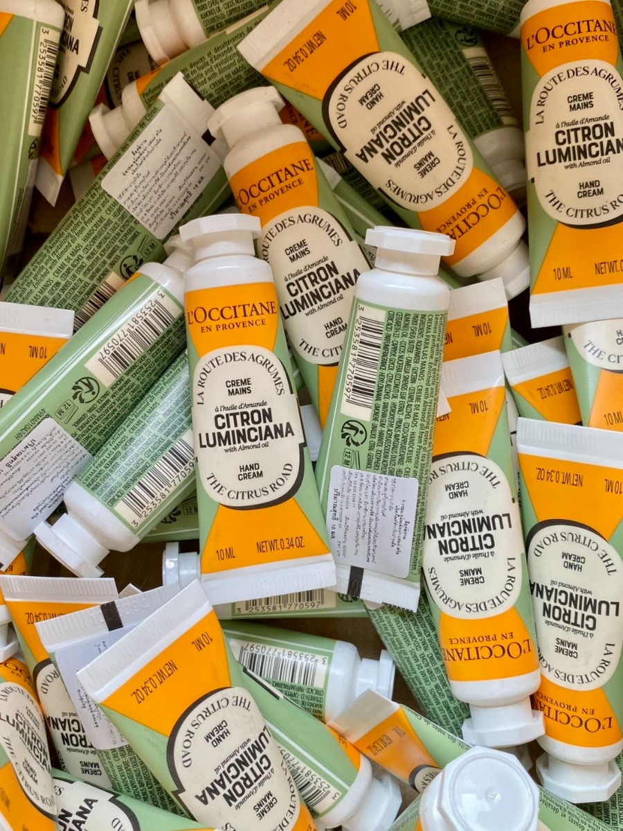 L'Occitane Citron Luminciana Hand Cream ขนาด 10ml.