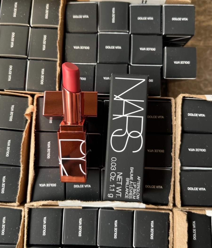 NARS Afterglow Lip Balm 1.1g. #Dolce Vita