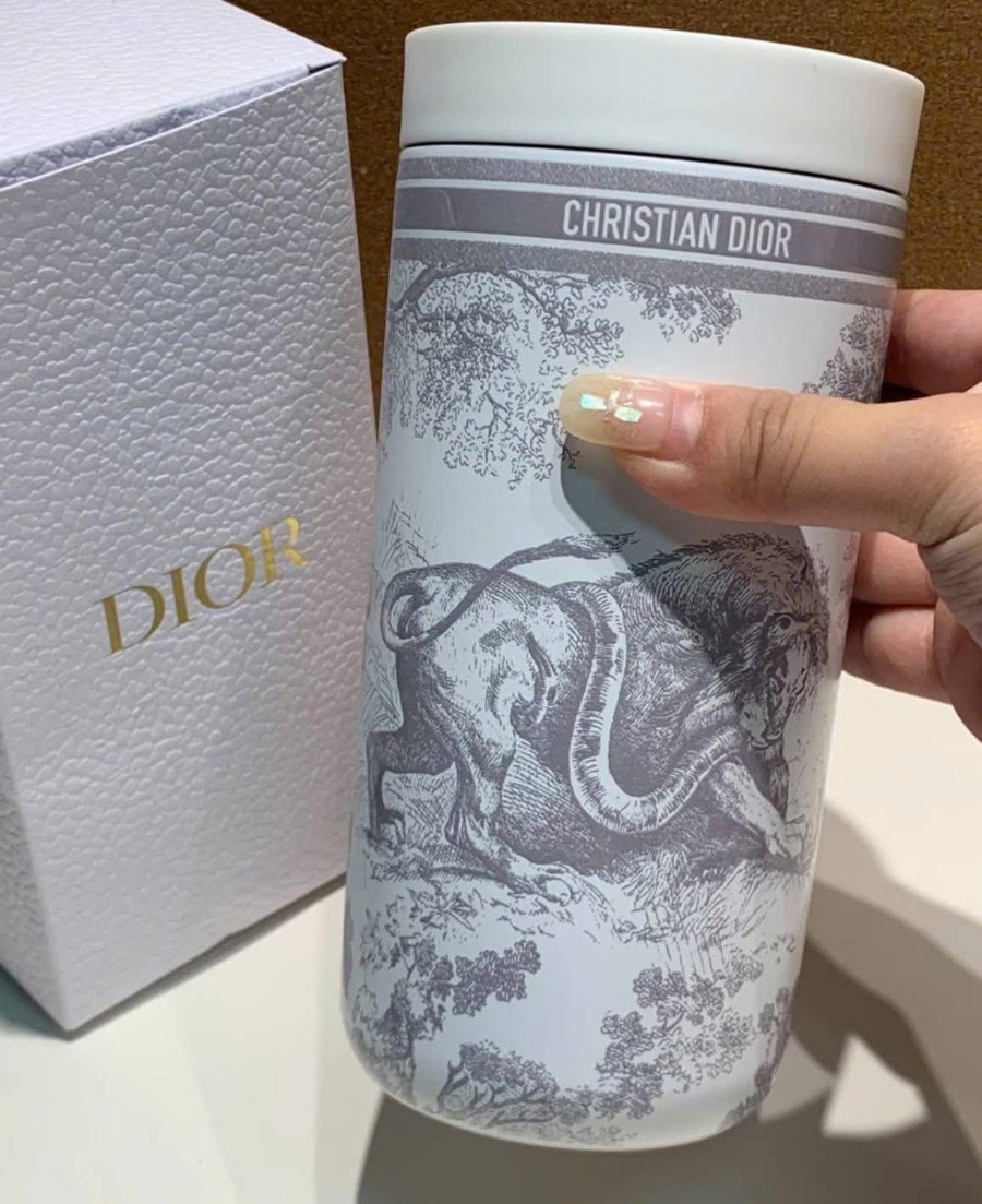 (แก้วสีขาว+ถุง+กล่อง) Dior Platinum Birthday Gift