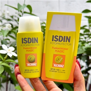 Isdin Fotoprotector Fusion Water Magic By Alcaraz SPF50 ขนาด 50ml.