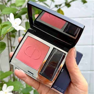 ป้าย/King Dior Forever Rouge Blush 6.7g #219 Rose Montaigne - Shimmer (เคาเตอร์ 2,200฿)