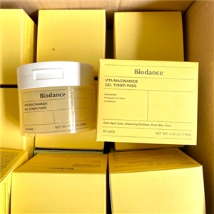 กระปุกเหลือง Biodance Vita Niacinamide Gel Toner 60 Pads