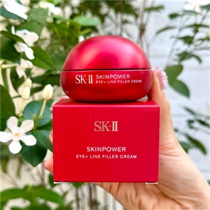 SK-II Skinpower Re-New Eye Cream 15g. (เคาเตอร์ 4,500฿)