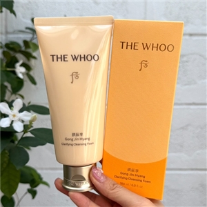 The History Of Whoo Gongjinhyang Facial Cleansing Foam 180ml.