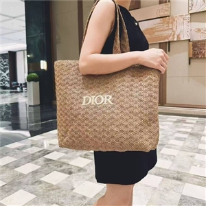 ใบใหญ่ Dior Tote Bag กระเป๋าสาน