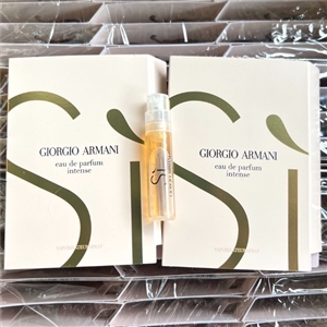 ไวออล Giorgio Armani Eau De Parfum Intense 1.2ml.