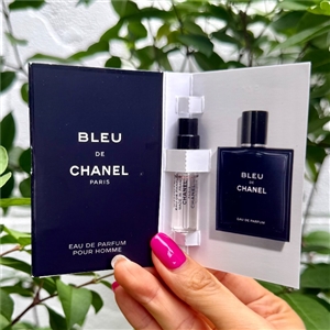 ไวออล Bleu De Chanel EDP Pour Homme 1.5ml.