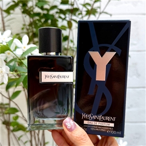 Yves Saint Laurent Y Eau de Parfum 100ml. (เคาเตอร์ 6,100฿)