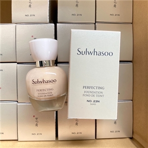 รองพื้น Sulwhasoo Perfecting Foundation SPF17/PA+ ขนาด 35ml.  (เคาเตอร์ 2,000฿)