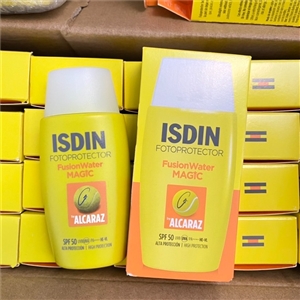 Isdin Fotoprotector Fusion Water Magic By Alcaraz SPF50 ขนาด 50ml.