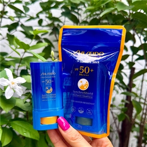 Shiseido Perfect Sun Protector Clear Stick SPF50+ PA++++ ขนาด 20g. (เคาเตอร์ 1,090฿)
