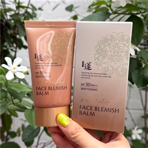 น้ำตาล Welcos No Makeup Face BB Whitening SPF30 PA++ 50ml.