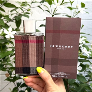 ซีลน้ำตาล Burberry London Men Eau de Toilette 100ml. (เคาเตอร์ 4,600฿)