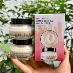 NoBox - Bobbi Brown Vitamin Enriched Face Base All-In-One Primer And Moisturizer 50ml.