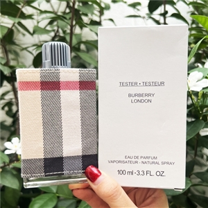 กล่องเทสเตอร์.ไม่มีฝา - Burberry London For Women Eau De Parfum 100ml. (เคาเตอร์ 4,600฿)