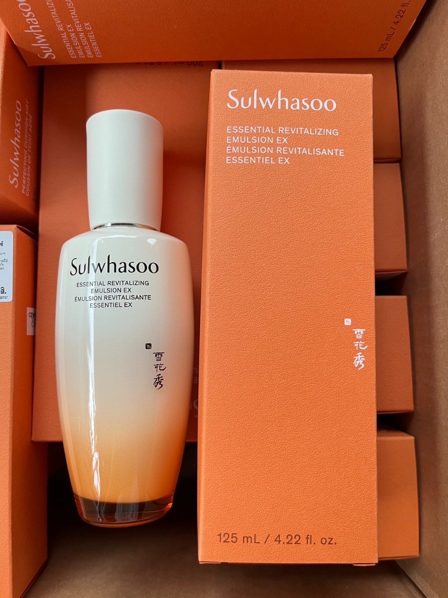 Sulwhasoo Essential Revitalizing Emulsion EX 125ml. (เคาเตอร์ 2,400฿)