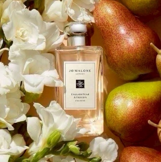 (น้ำหอม+กล่อง+โบว์) Jo Malone English Pear & Freesia 100ml. (เคาเตอร์ 6,400฿)