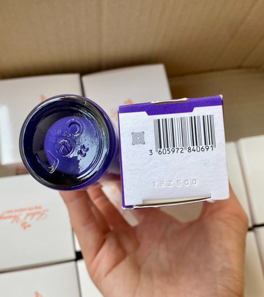 ป้ายKing / Kiehl's Retinol Skin Renewing Daily Micro Dose Serum 50ml. (เคาเตอร์ 4,400฿)