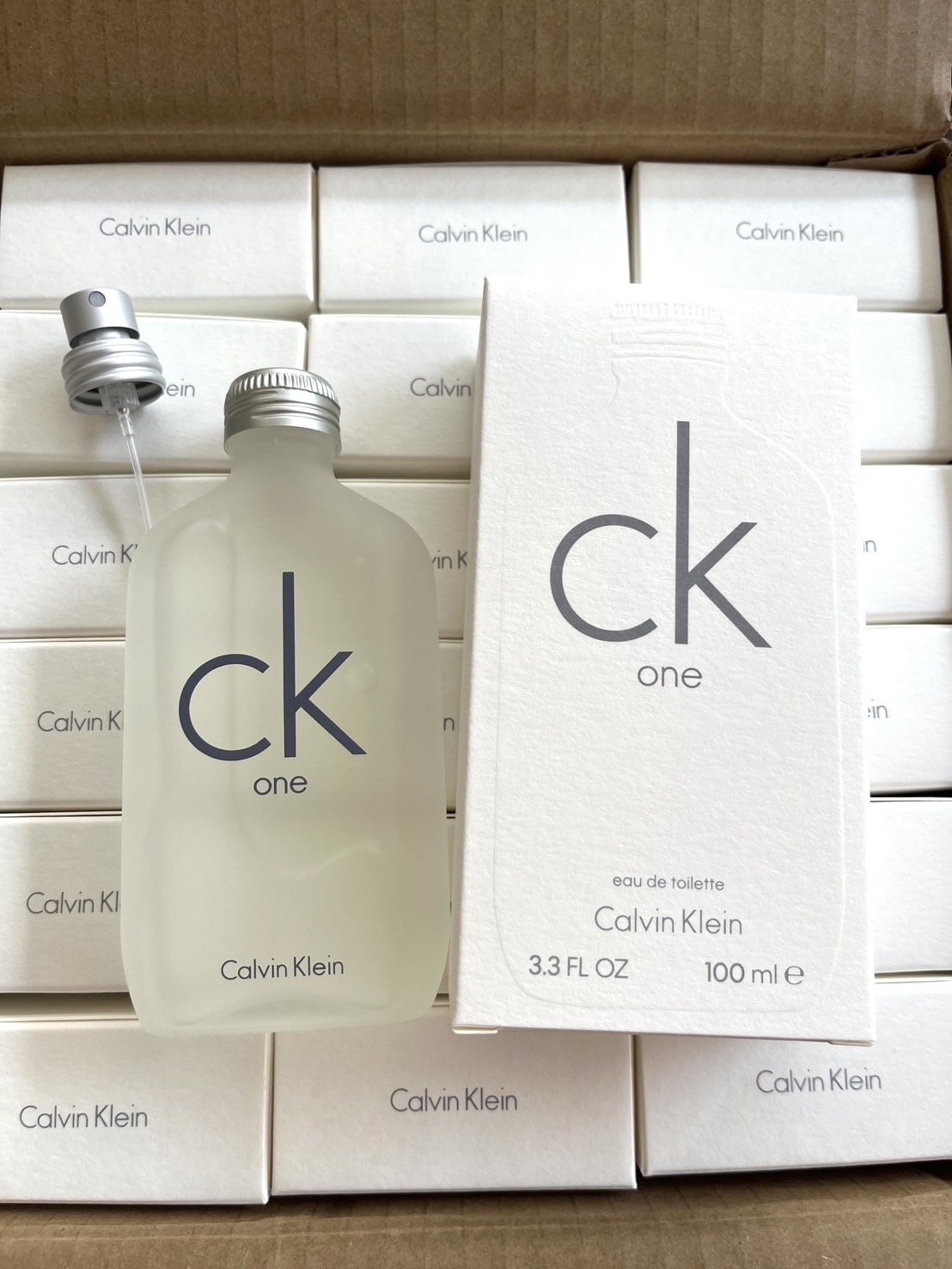 Calvin Klein CK One Eau De Toilette 100ml. (เคาเตอร์ 3,180฿)