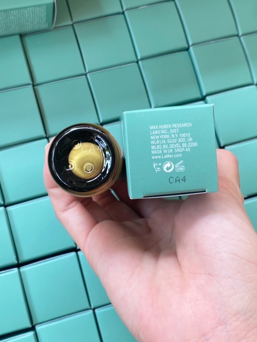 มีกล่อง/ไม่ซีล - La Mer The Regenerating Serum 13ml.