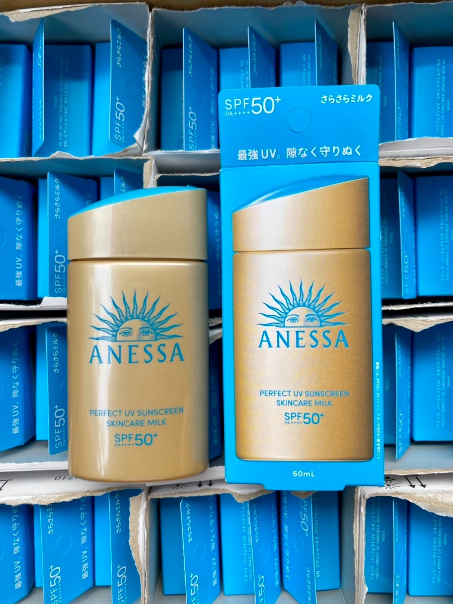ขวด/ทอง Shiseido Anessa Perfect UV Sunscreen Skincare Milk N SPF50+ PA++++ 60ml.